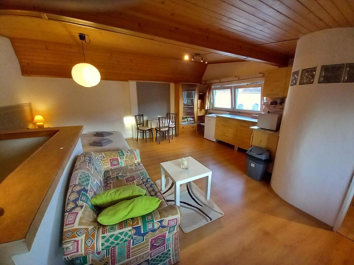 Visual Apartman Komárno Exteriér fotografie