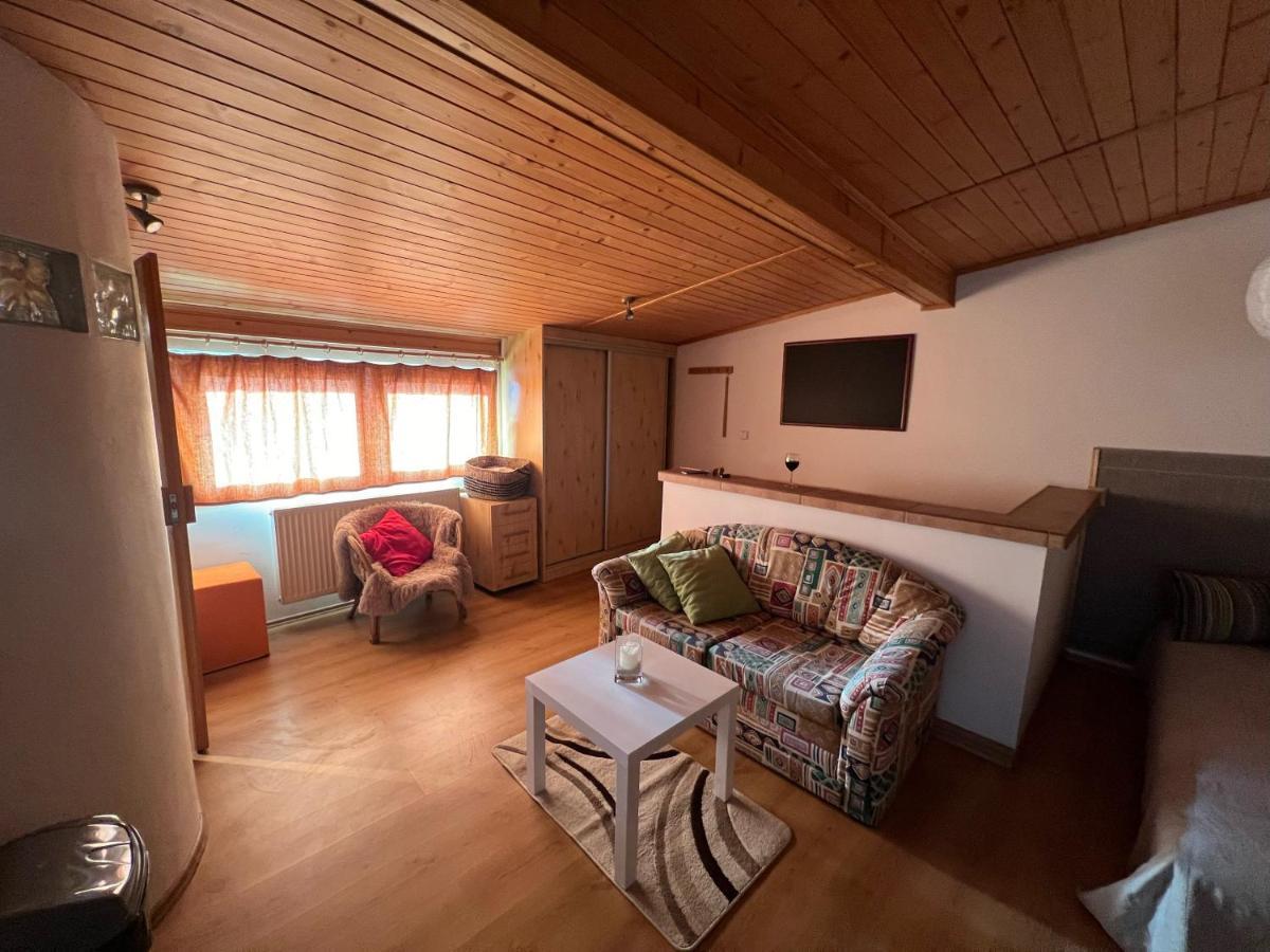 Visual Apartman Komárno Exteriér fotografie