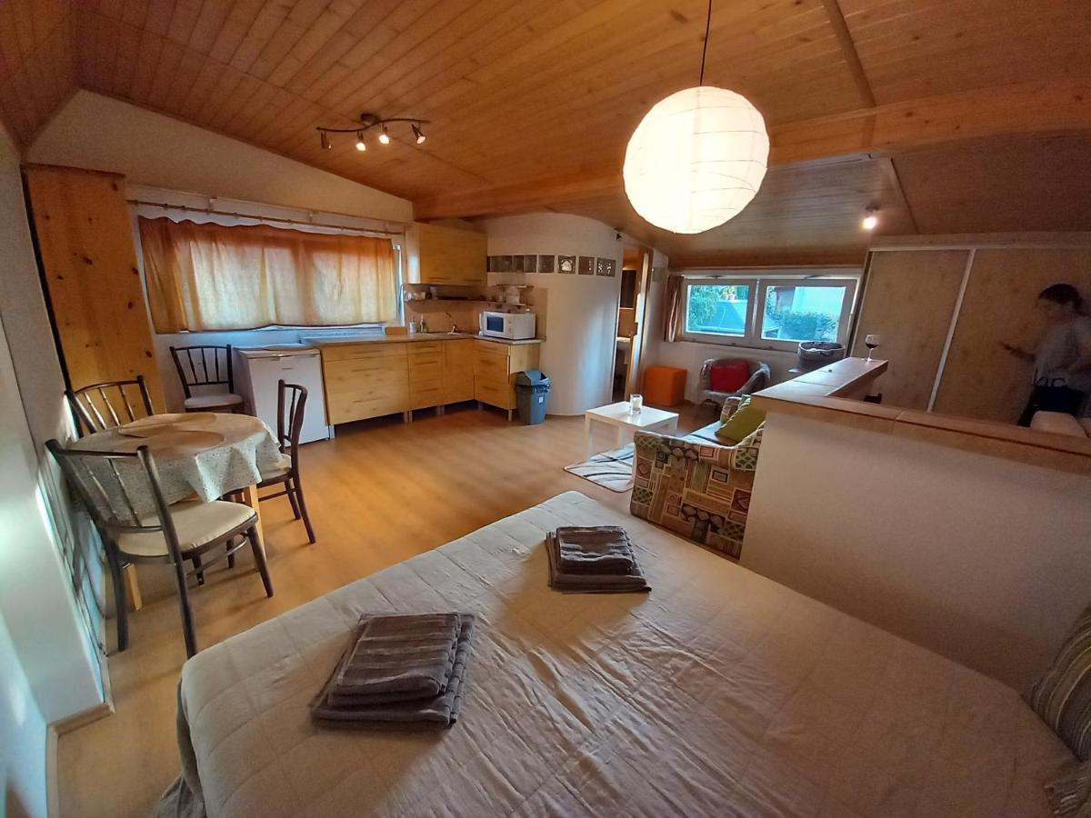 Visual Apartman Komárno Exteriér fotografie